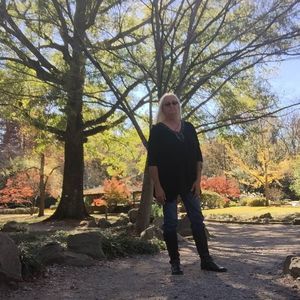 Meet your Posher, Diane